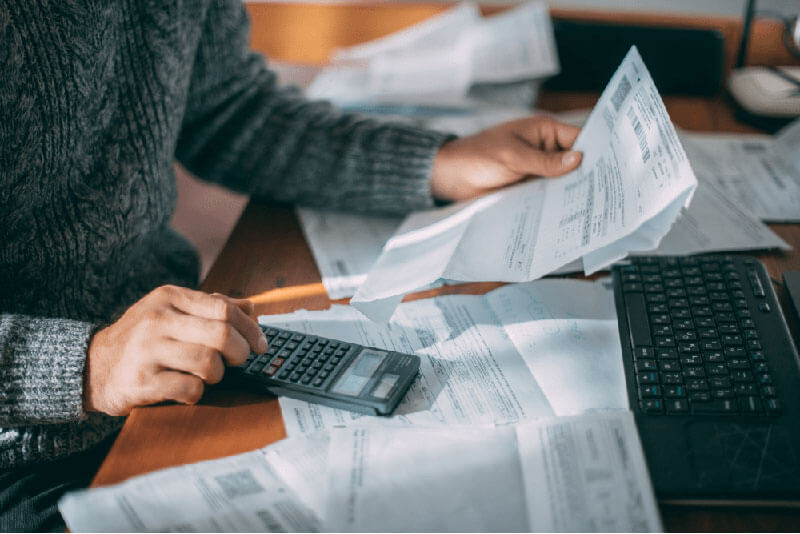 Payment terms on invoices – how to get paid quicker and minimise bad debts